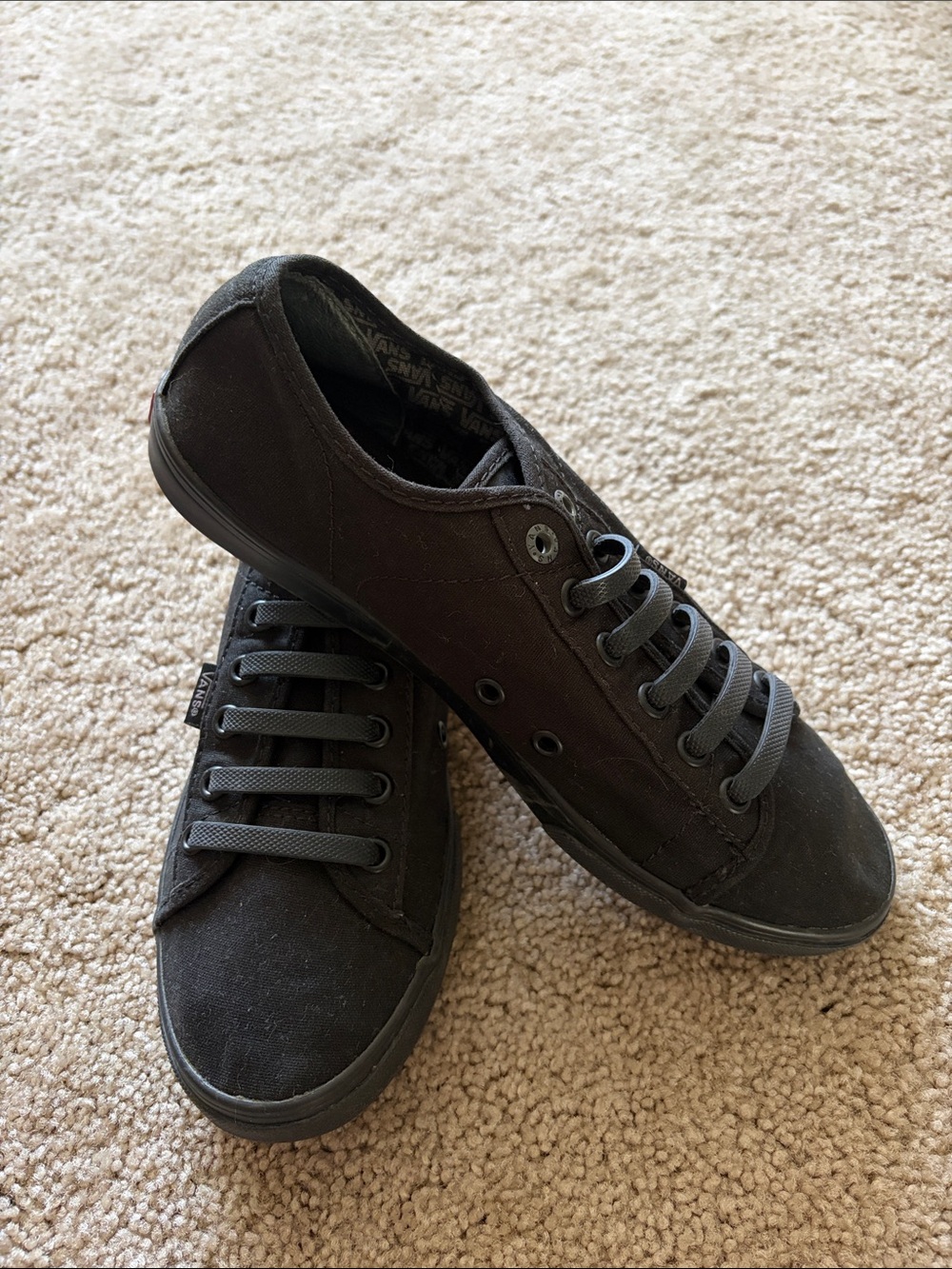 Vans Black Low-Top Canvas Sneakers, Grey Elastic Slip-On Style Laces Size 7.5